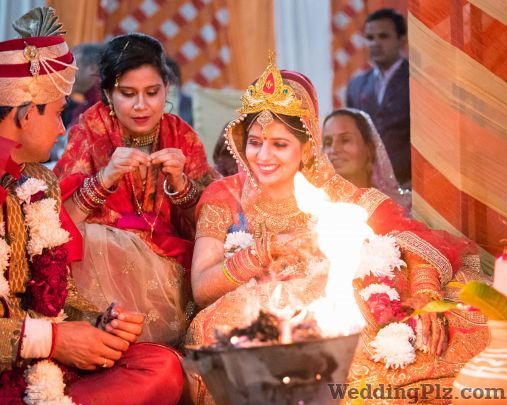 HariPhoto Photographers and Videographers weddingplz