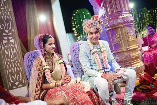 Hari Kiran Documentary Wedding Photography Photographers and Videographers weddingplz