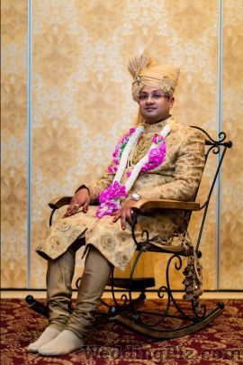 Hari Kiran Documentary Wedding Photography Photographers and Videographers weddingplz
