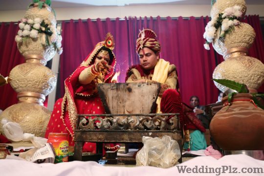Da Wedding Thread Productionz Photographers and Videographers weddingplz
