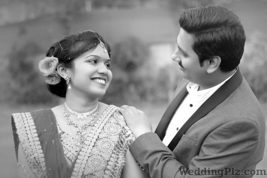 Sachin Ghongade Photography Photographers and Videographers weddingplz