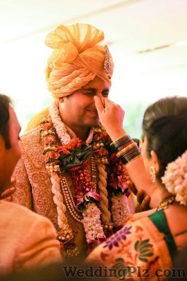 Big Day Filmer Photographers and Videographers weddingplz