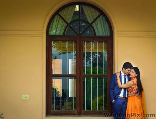 Rimghim Photography Photographers and Videographers weddingplz