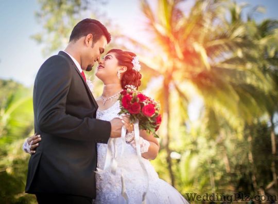 Amaze Photography Photographers and Videographers weddingplz