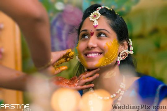 Pristine Clicks Photographers and Videographers weddingplz