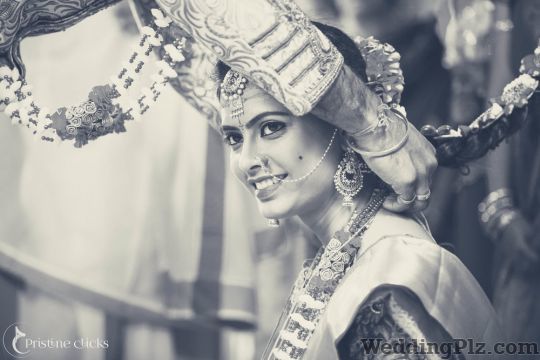 Pristine Clicks Photographers and Videographers weddingplz
