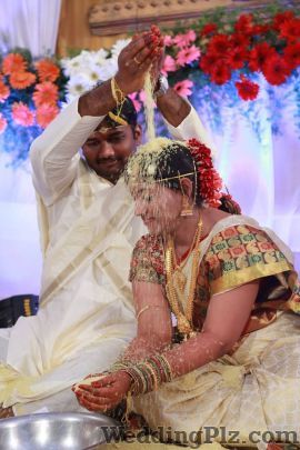 Sai Kambhatla Photography Photographers and Videographers weddingplz