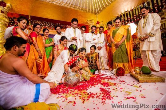 1plus1 Studio Photographers and Videographers weddingplz