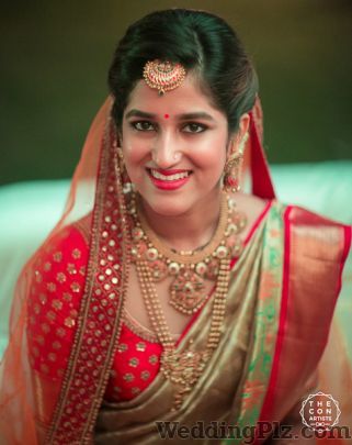 The Con Artists Photographers and Videographers weddingplz
