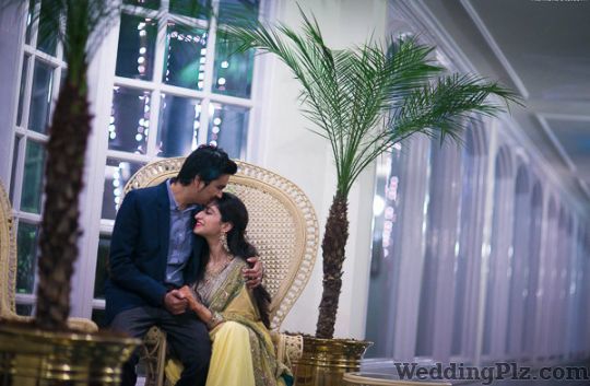 The Con Artists Photographers and Videographers weddingplz