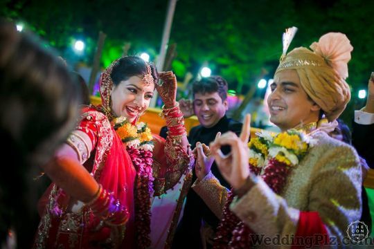 The Con Artists Photographers and Videographers weddingplz