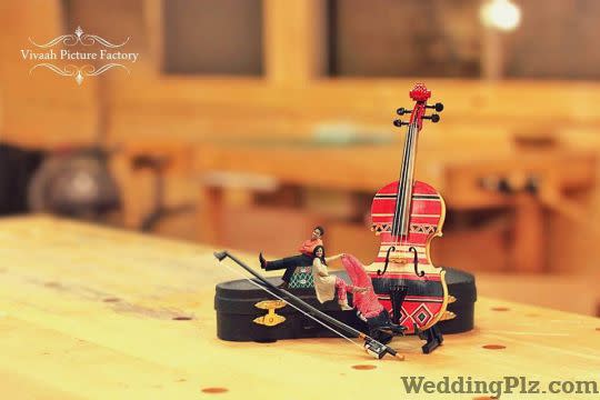 Vivaah Picture Factory Photographers and Videographers weddingplz