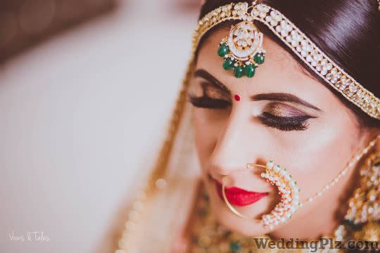 Vows and Tales Photographers and Videographers weddingplz
