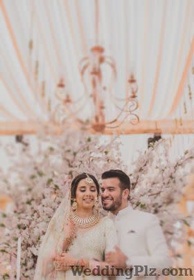 Vows and Tales Photographers and Videographers weddingplz