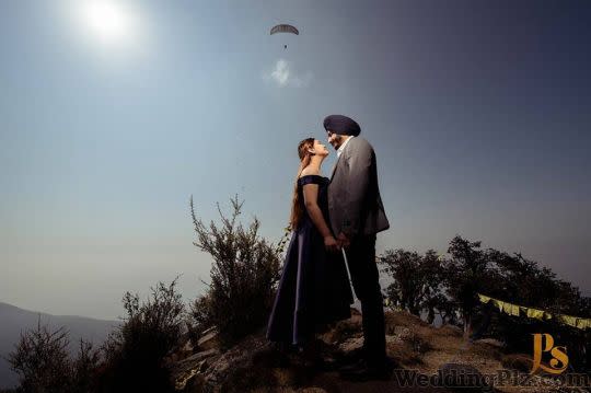 Paran Singh Photography Photographers and Videographers weddingplz
