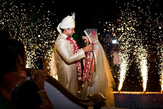 Knots by AMP Photographers and Videographers weddingplz