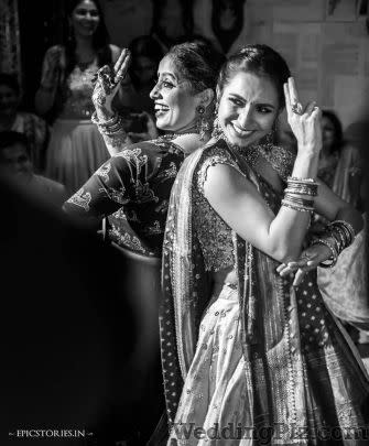 Epic Stories Photographers and Videographers weddingplz