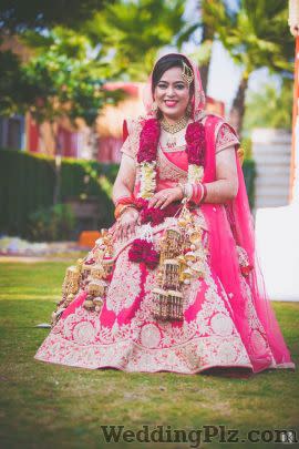 Delhi Velvet Photographers and Videographers weddingplz
