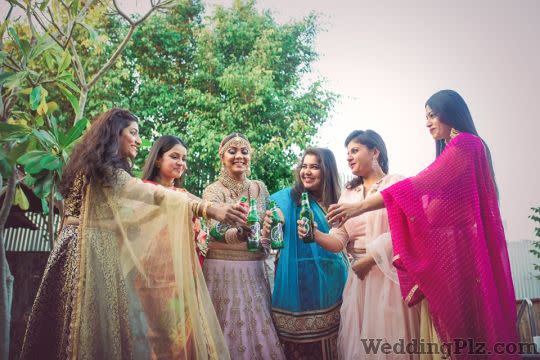 Prakash Creation Photographers and Videographers weddingplz
