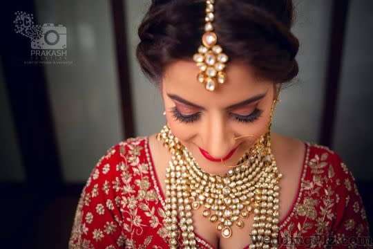 Prakash Creation Photographers and Videographers weddingplz