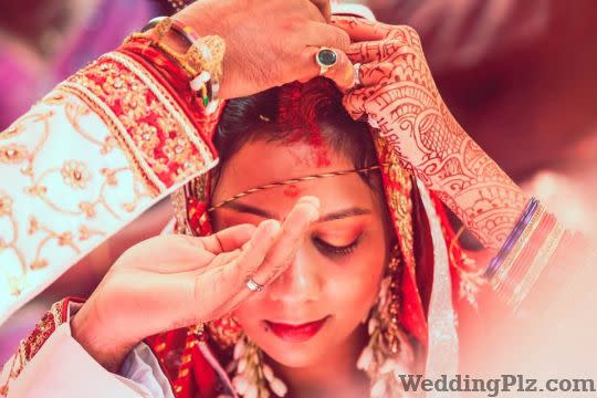 Priyal Sokhiya Photography Photographers and Videographers weddingplz
