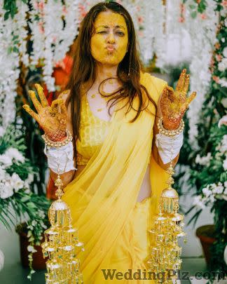 Deepikas Deep Clicks Photographers and Videographers weddingplz