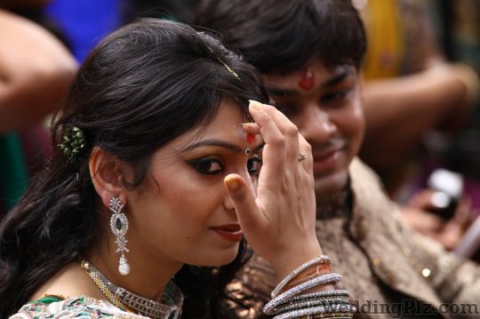 New Anand Color Lab and Studio Photographers and Videographers weddingplz