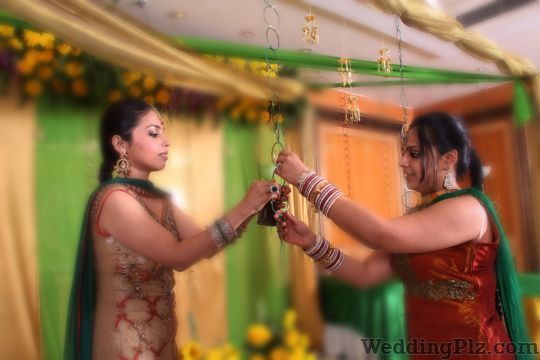 Ashiva Photography Photographers and Videographers weddingplz