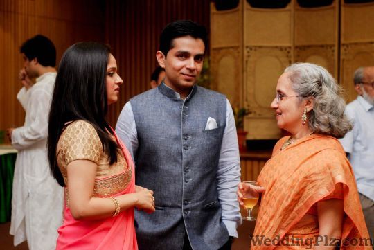 Candid Photographics Photographers and Videographers weddingplz