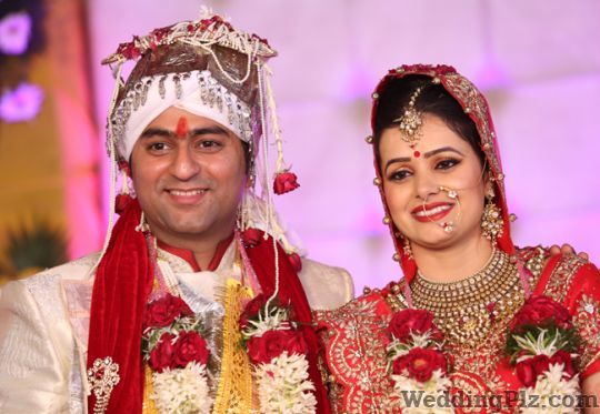 Dee Color Producers Pvt Ltd Photographers and Videographers weddingplz