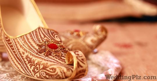 Dewan Studio Photographers and Videographers weddingplz