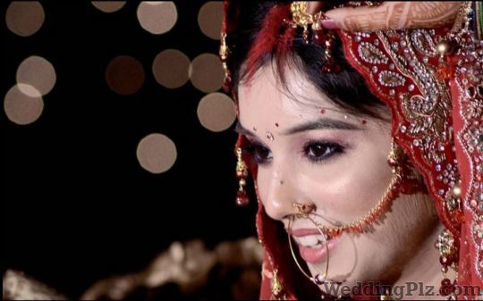 Foto World Photographers and Videographers weddingplz