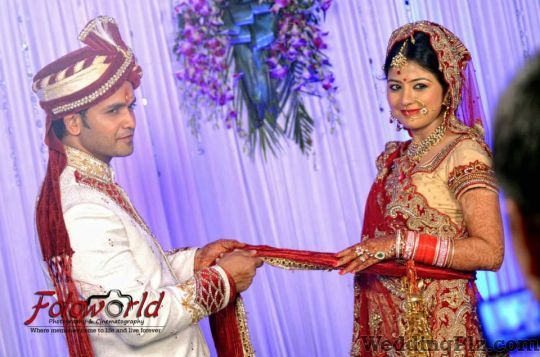 Foto World Photographers and Videographers weddingplz