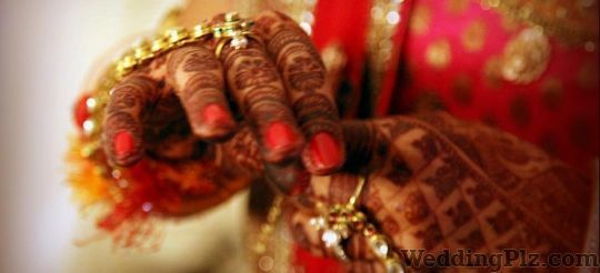 Geetas Colour Lab Photographers and Videographers weddingplz