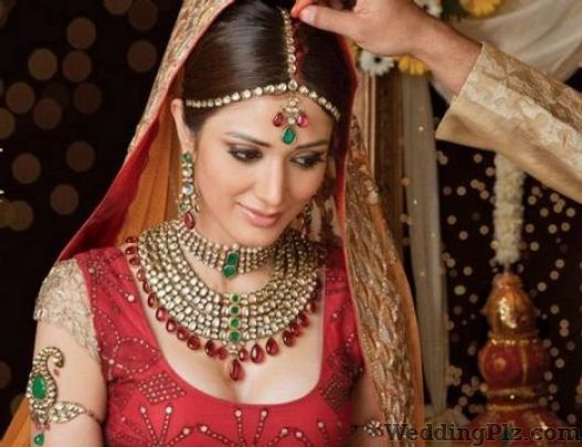 Golden Pics Photographers and Videographers weddingplz