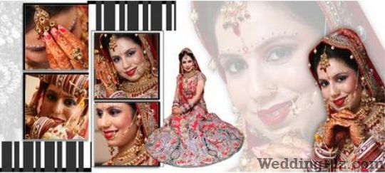 Kuku Photographers Photographers and Videographers weddingplz