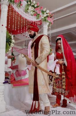 Life Moment Digital Color Lab And Studio Photographers and Videographers weddingplz