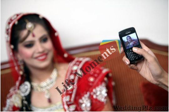Life Moment Digital Color Lab And Studio Photographers and Videographers weddingplz