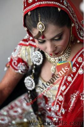 Life Moment Digital Color Lab And Studio Photographers and Videographers weddingplz