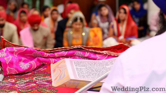 Life Moment Digital Color Lab And Studio Photographers and Videographers weddingplz