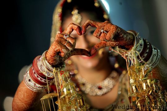 Life Moment Digital Color Lab And Studio Photographers and Videographers weddingplz