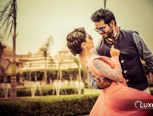 Luxmi Digital Studio Photographers and Videographers weddingplz