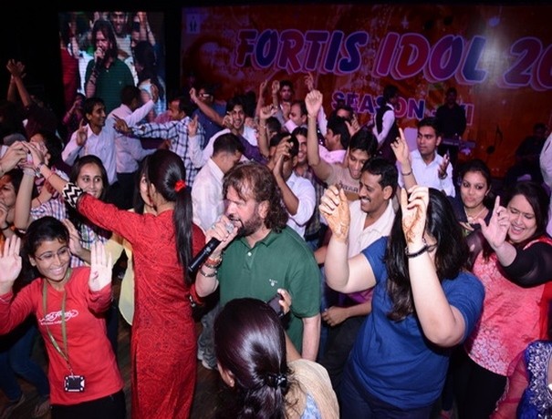 Neha Studio Photographers and Videographers weddingplz