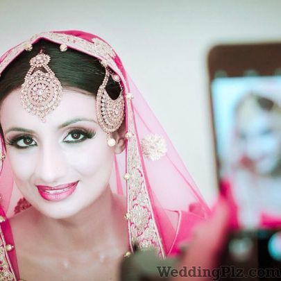 Punit Studio Photographers and Videographers weddingplz