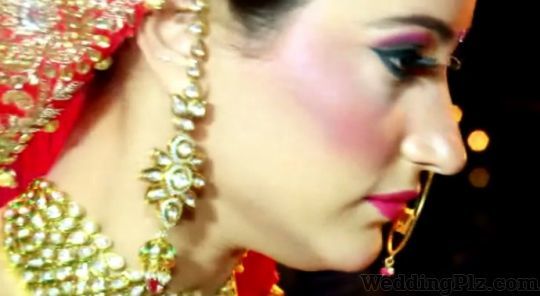 Sabharwal Color Vatika Photographers and Videographers weddingplz