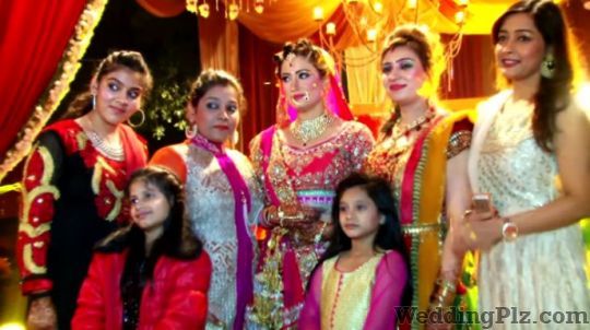 Sabharwal Color Vatika Photographers and Videographers weddingplz