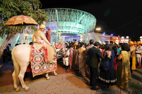 Saral Photo Photographers and Videographers weddingplz