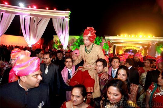 Studio Ash Photographers and Videographers weddingplz