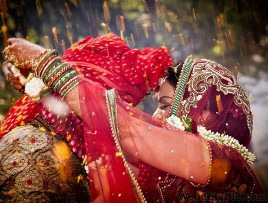 Krishna Studio Photographers and Videographers weddingplz