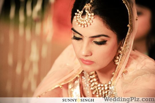 Sunny Digital Imaging Photographers and Videographers weddingplz